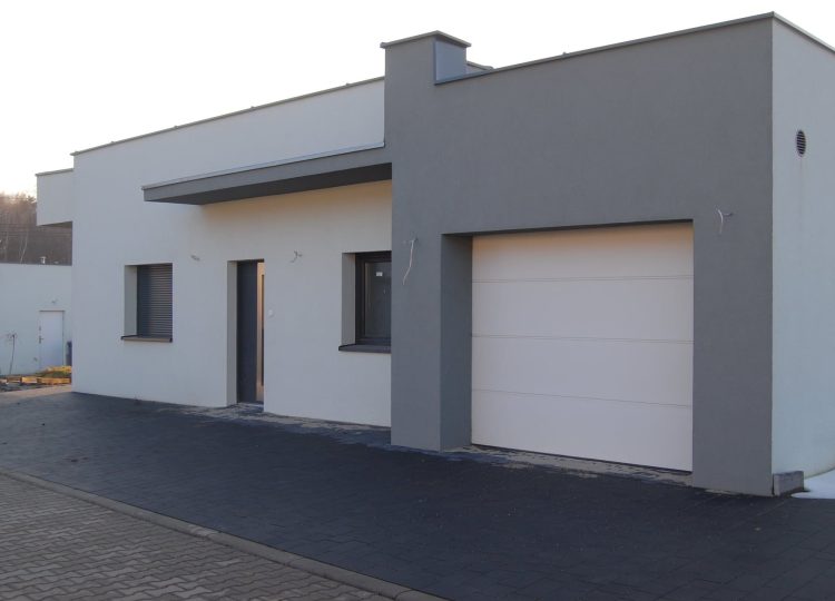 Nowe domy w Szczerbicach